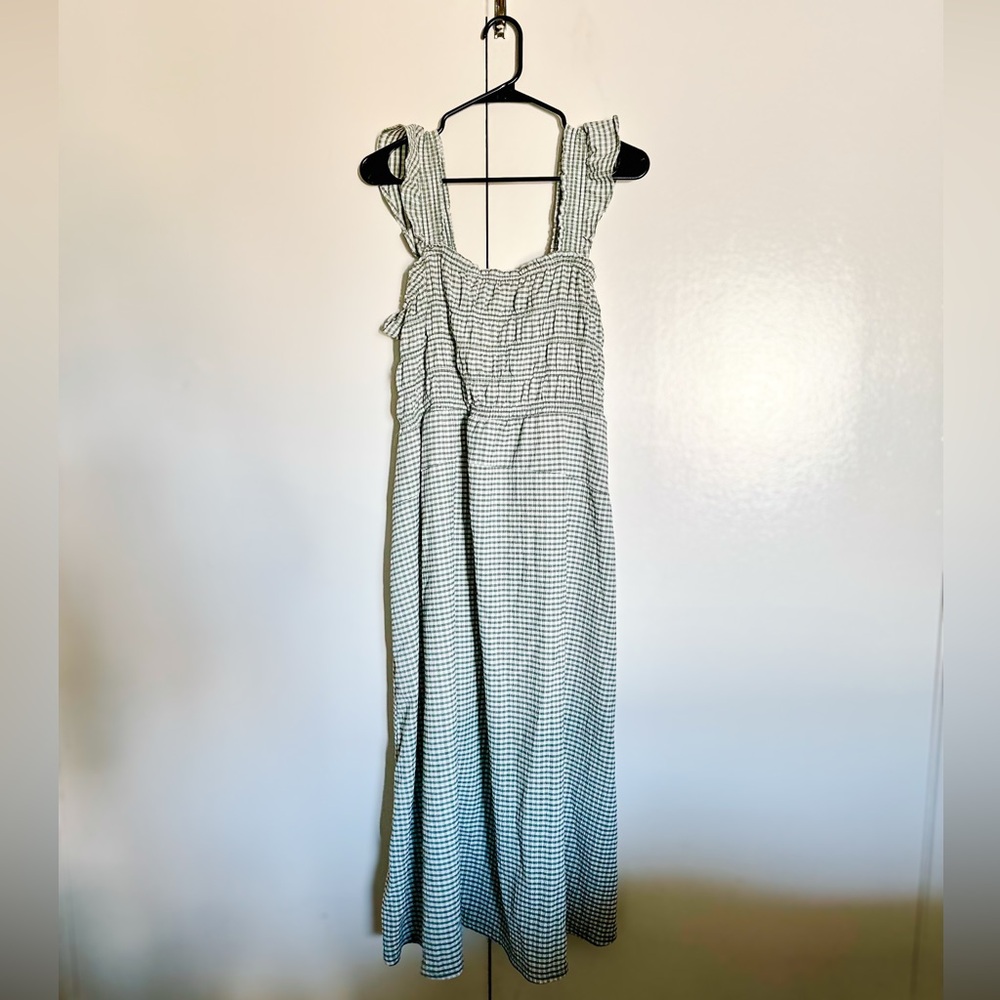 Old Navy Green and White Striped Maxi Dress